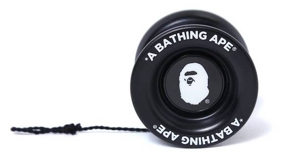 A BATHING APE 推出暗黑系列 Yo-Yo 单品，你能玩出什么炫酷技能？