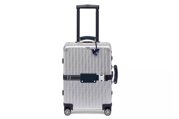 FENDI x RIMOWA联名行李箱正式推出，细节设计惊艳！