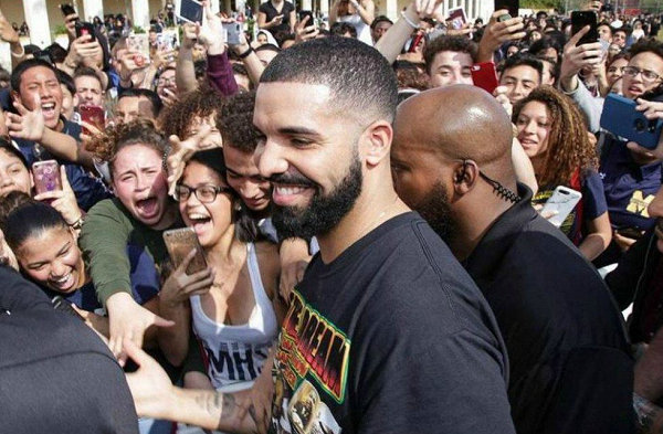 Drake3.jpg