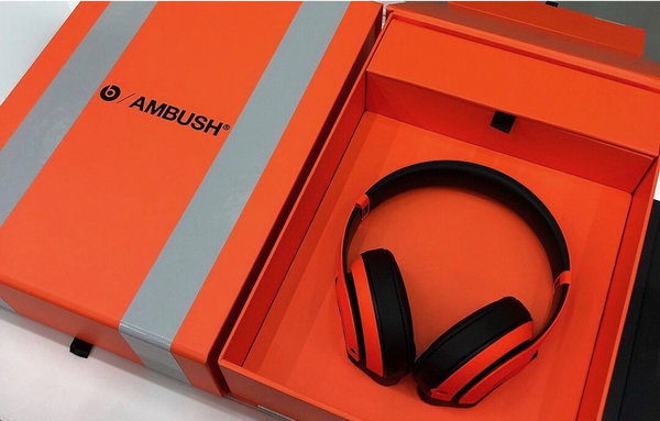 AMBUSH-Beats 联名耳机1.jpg