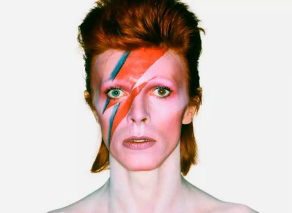 James Jebbia 崇拜的 David Bowie.jpg