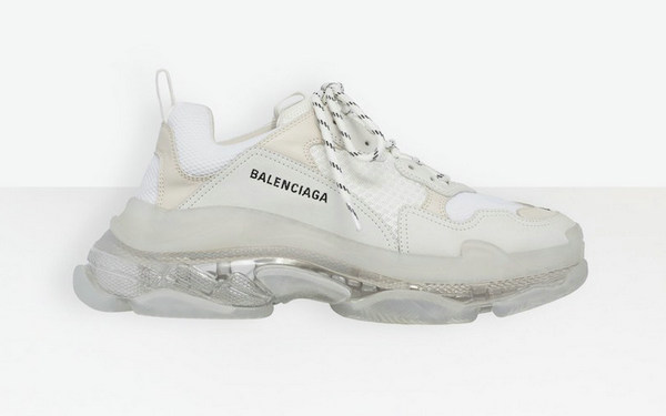 Balenciaga Triple S 鞋款全新透明气垫版本上架发售