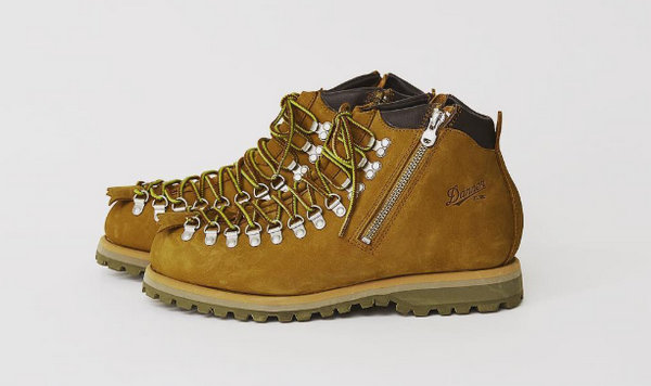 White Mountaineering x Danner 19春夏系列联名靴款释出，主打复古户外风！
