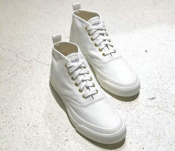 小白鞋品牌 Maison Kitsune1.jpg