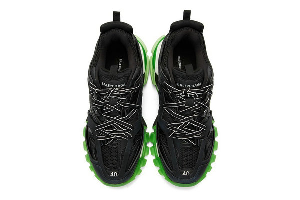 Balenciaga（巴黎世家）Track 鞋款全新 3M 萤光配色上架～
