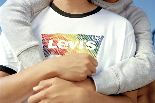 Levi's 2019 Pride 胶囊系列发售，支持 LGBTQ 群体