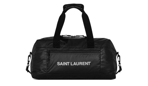  Saint Laurent 全新「NUXX」配件系列发布，摇滚结合运动。