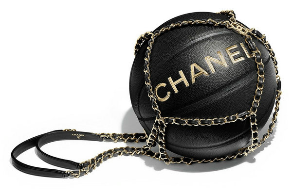 Chanel（香奈儿）全新运动周边系列限量篮球1.jpg