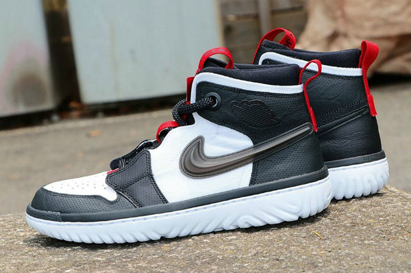 Air Jordan 1 React 鞋款经典黑白红配色释出，搭载 React 鞋底
