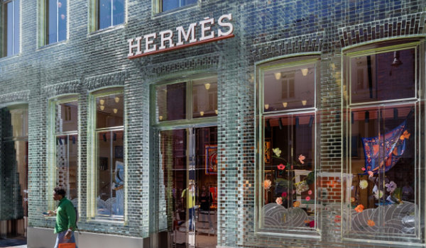 Hermès阿姆斯特水晶屋.jpg