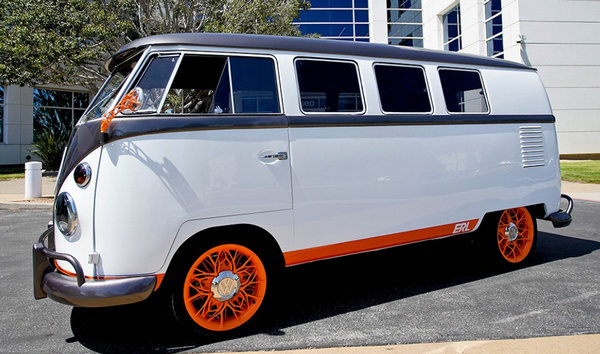 Volkswagen 首款电动露营车 Type 20 正式亮相，以经典原型改造