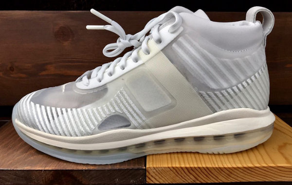 John Elliott X Nike 合作 LeBron Icon 系列全新配色鞋款释出