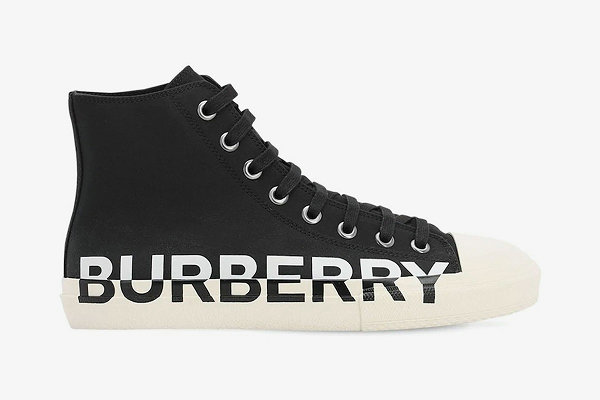 Burberry 博柏利 2019 新款黑色帆布鞋系列上市