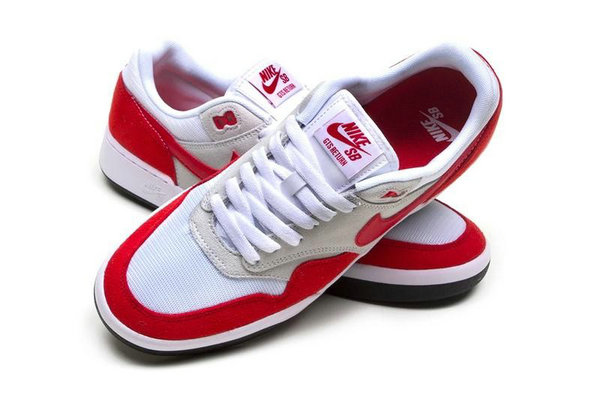 耐克 SB GTS 全新“Sport Red”配色网球鞋上架，元祖方案移植
