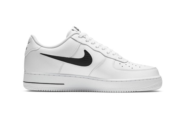 Nike Air Force 1 最新小白鞋，钩子是碳板材质？