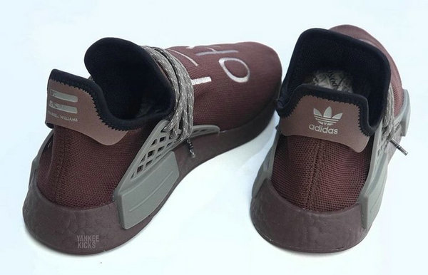 菲董联名 NMD Hu 鞋款全新红棕配色释出，韩国主题？