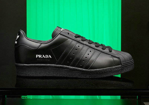 首发抽签 | PRADA For adidas 联名 Superstar 极致纯黑、简约黑白