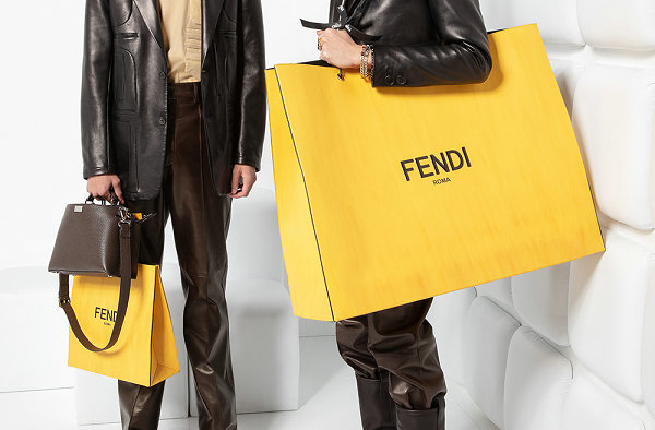 芬迪全新“FENDI PACK”别注配饰系列发售，中性风格