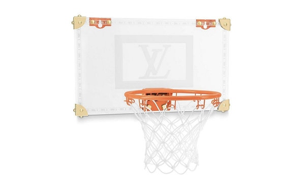 LV 路易威登 x NBA 全新联名室内篮球框系列曝光
