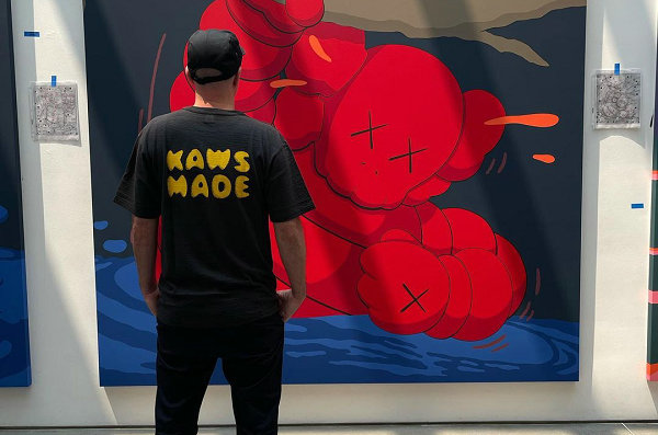 KAWS x Human Made 全新联名 T-Shirt 抢先预览