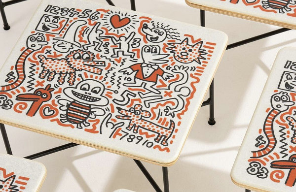 Keith Haring x Modernica 全新联名家具系列开售~
