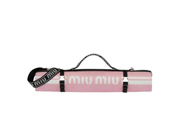 Miu Miu 全新“Miu Miu Workout”运动配饰系列上架