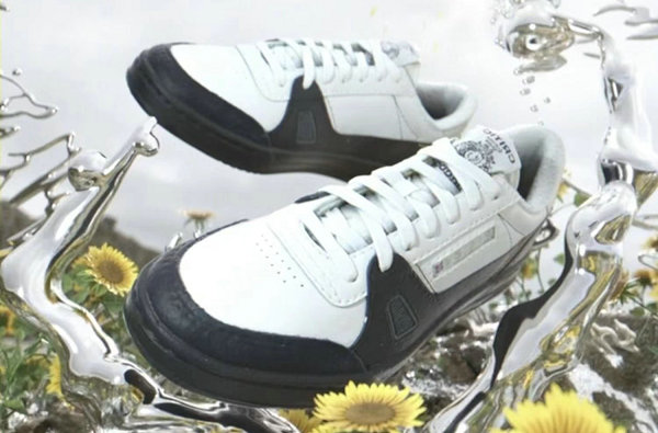 锐步 x CRITIC 全新合作鞋款及服饰系列即将登场